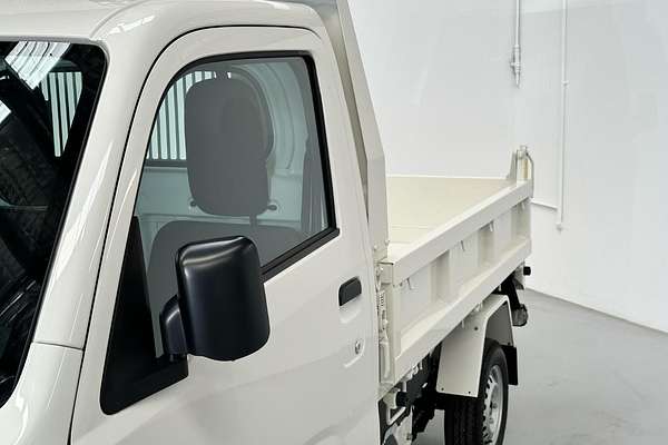 2024 Daihatsu HIJET DUMP 4WD S510P