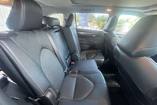 2023 Toyota Kluger