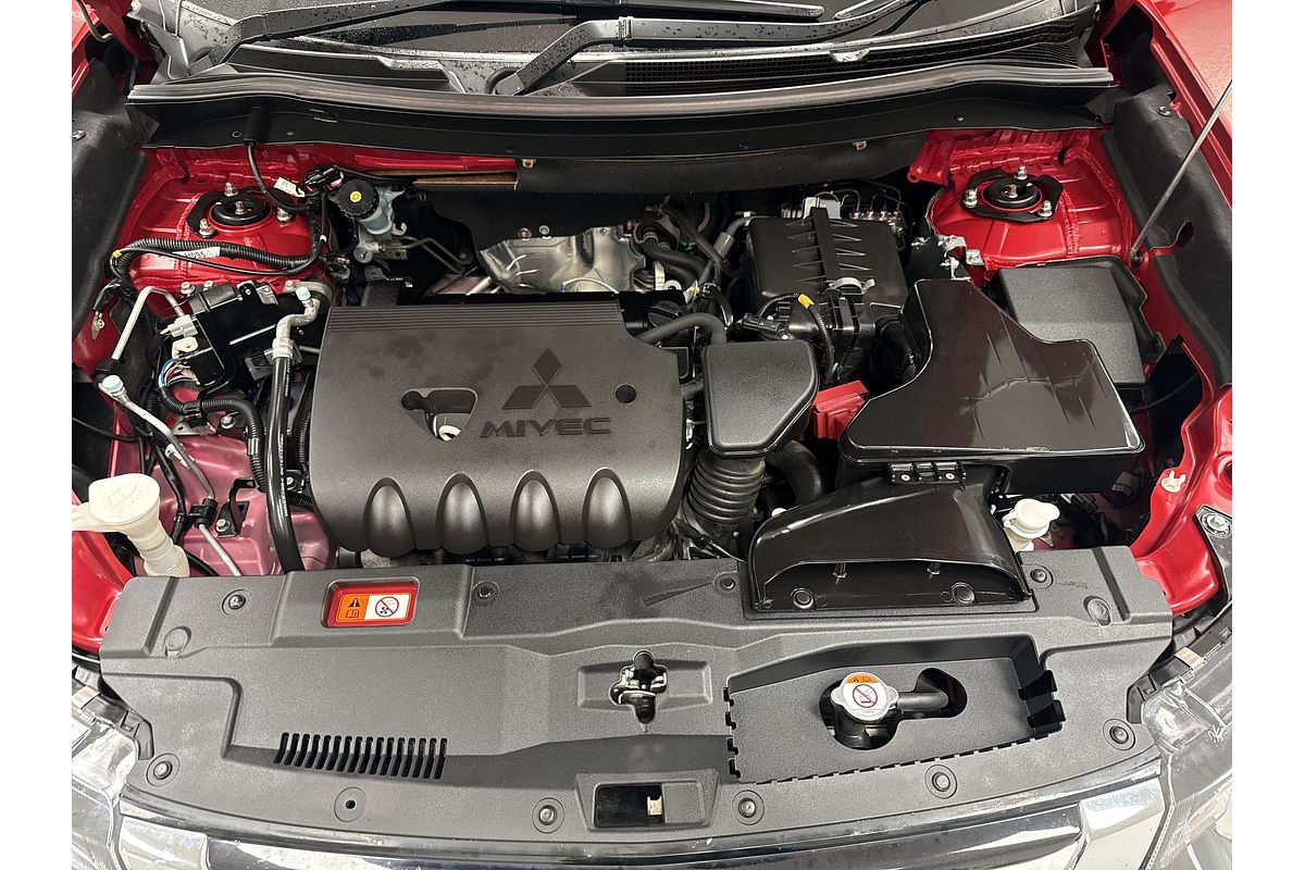 2015 Mitsubishi Outlander LS ZK
