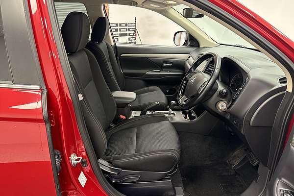 2015 Mitsubishi Outlander LS ZK