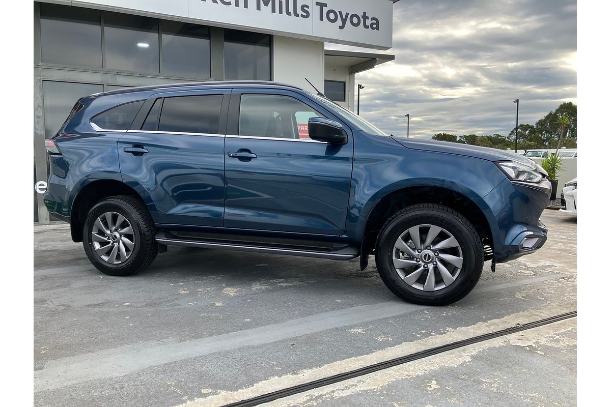 2024 Isuzu MU-X MY24