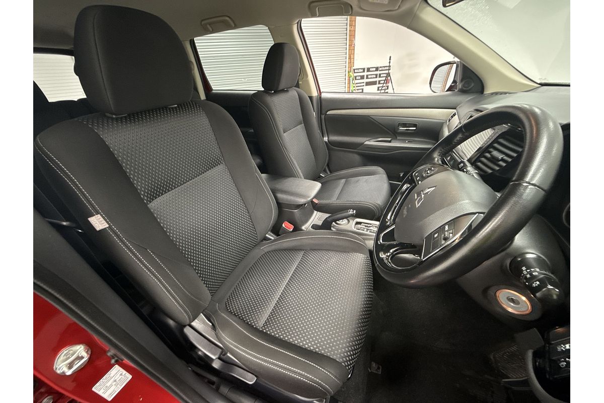 2015 Mitsubishi Outlander LS ZK