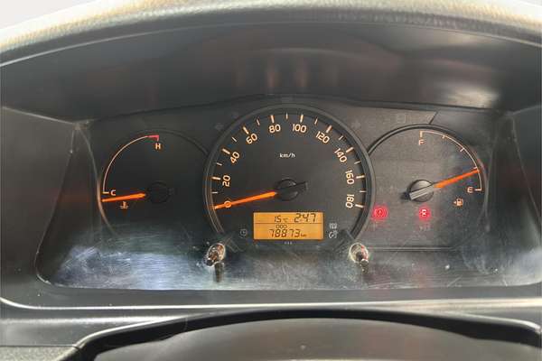 2018 Toyota Hiace TRH201R LWB