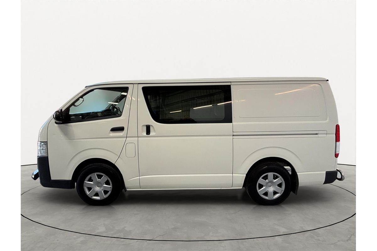 2018 Toyota Hiace TRH201R LWB