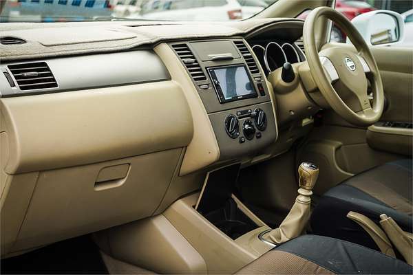 2007 Nissan Tiida ST-L C11