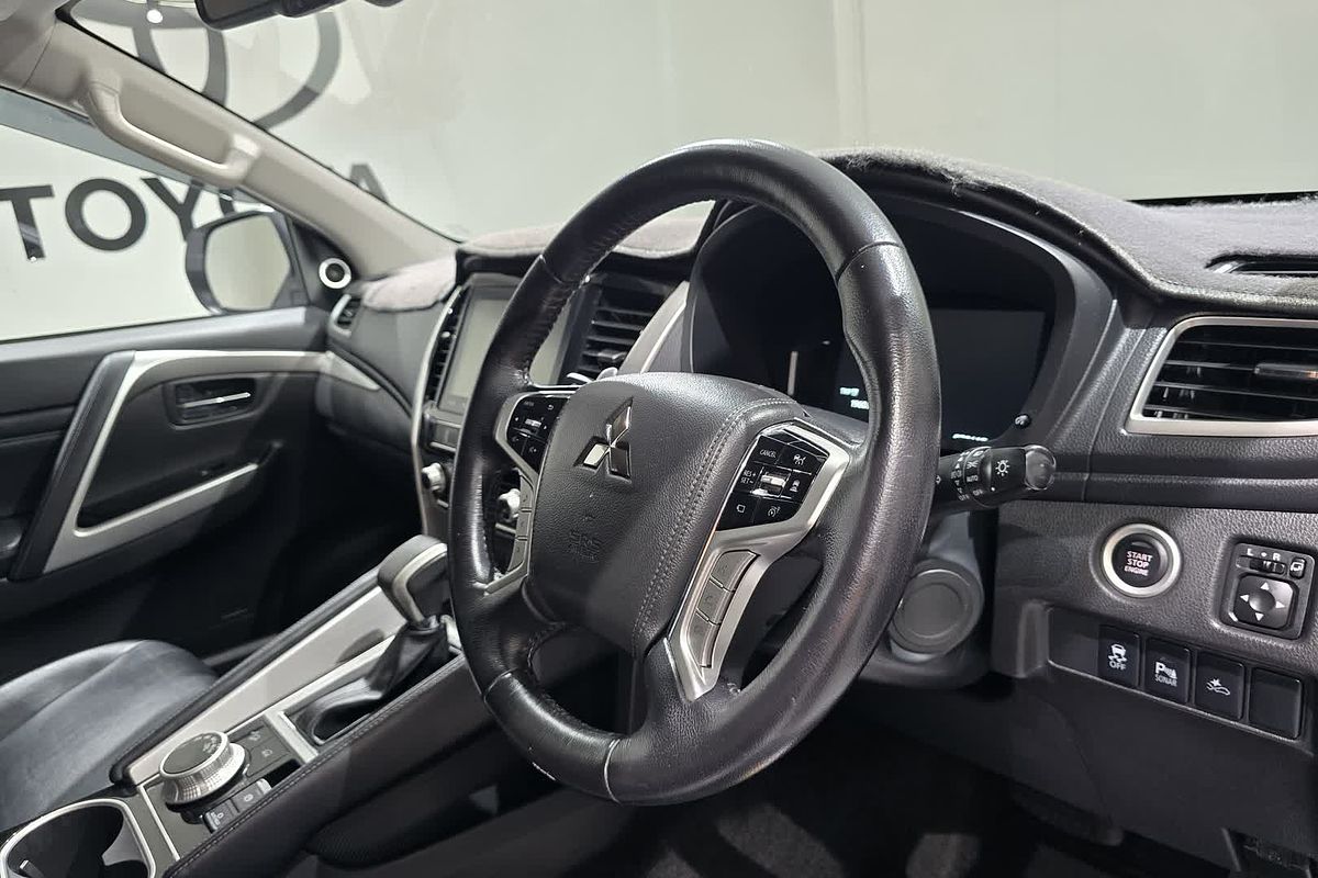 2022 Mitsubishi PAJERO SPORT PAJERO SPORT EXCEED (4WD) 7 SEAT QF4E46