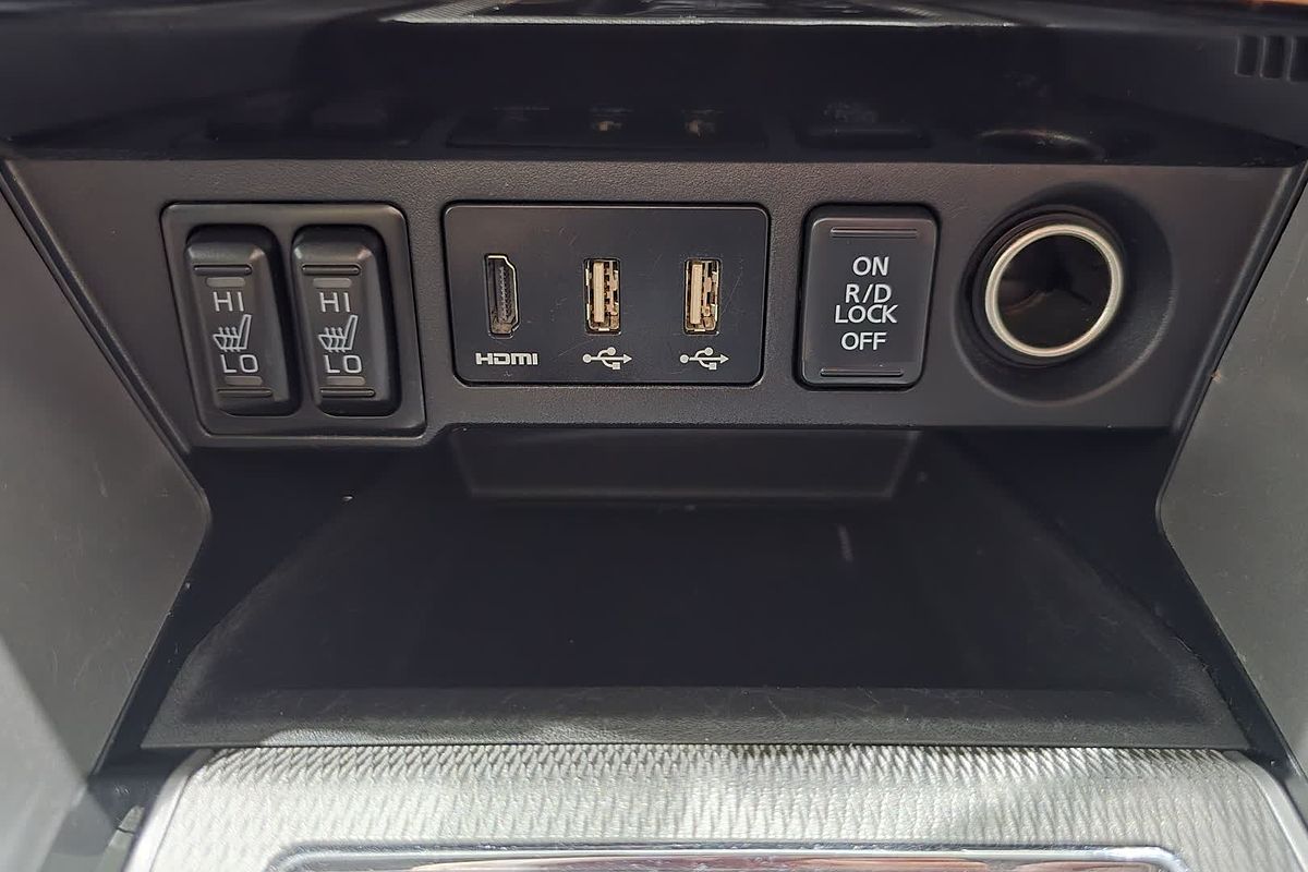 2022 Mitsubishi PAJERO SPORT PAJERO SPORT EXCEED (4WD) 7 SEAT QF4E46