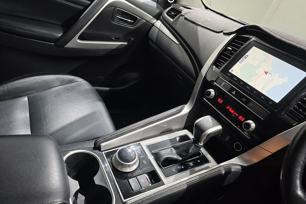 2022 Mitsubishi PAJERO SPORT PAJERO SPORT EXCEED (4WD) 7 SEAT QF4E46