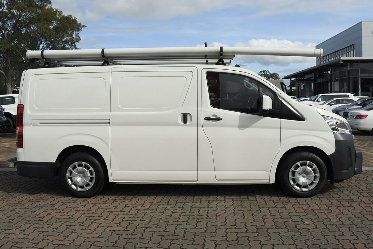 2021 Toyota Hiace GDH300R LWB