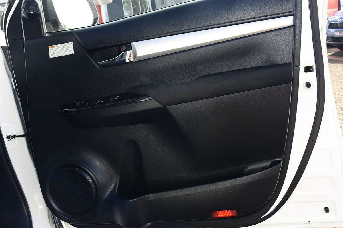 2018 Toyota Hilux SR5 GUN126R 4X4