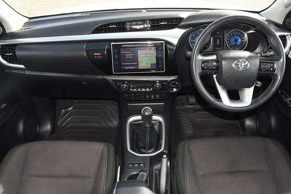 2018 Toyota Hilux SR5 GUN126R 4X4