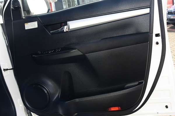2018 Toyota Hilux SR5 GUN126R 4X4