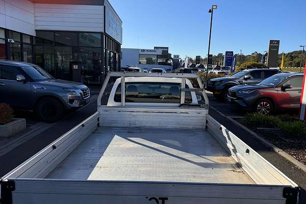 2017 Toyota Hilux Workmate TGN121R Rear Wheel Drive