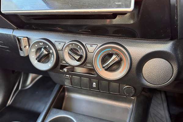 2017 Toyota Hilux Workmate TGN121R Rear Wheel Drive