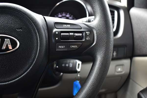 2018 Kia Carnival S YP