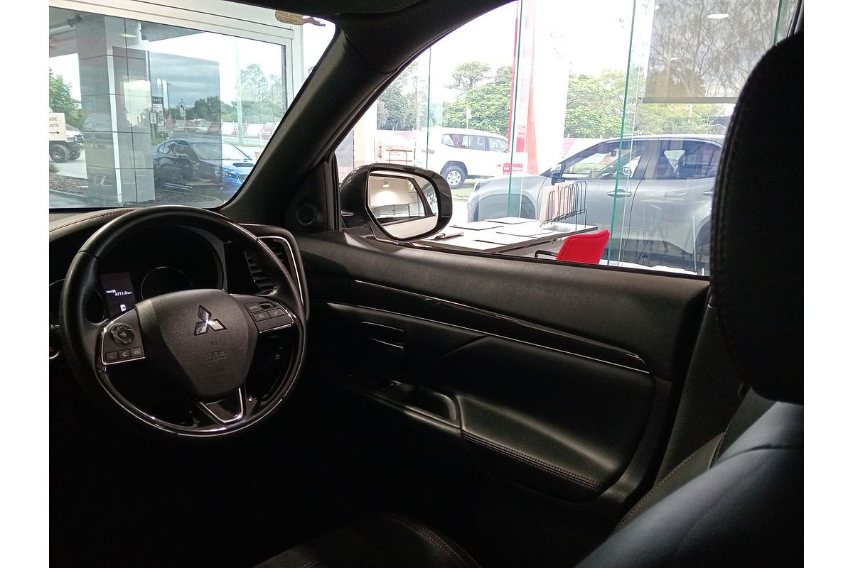 2019 Mitsubishi Outlander Black Edition ZL