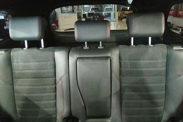 2019 Mitsubishi Outlander Black Edition ZL