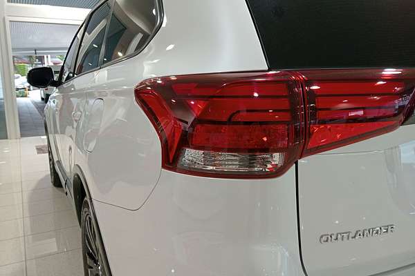 2019 Mitsubishi Outlander Black Edition ZL