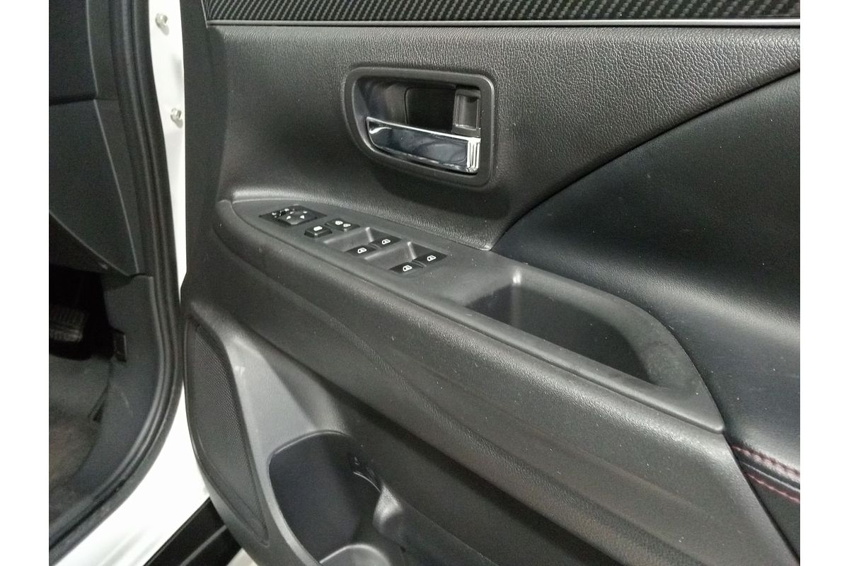 2019 Mitsubishi Outlander Black Edition ZL