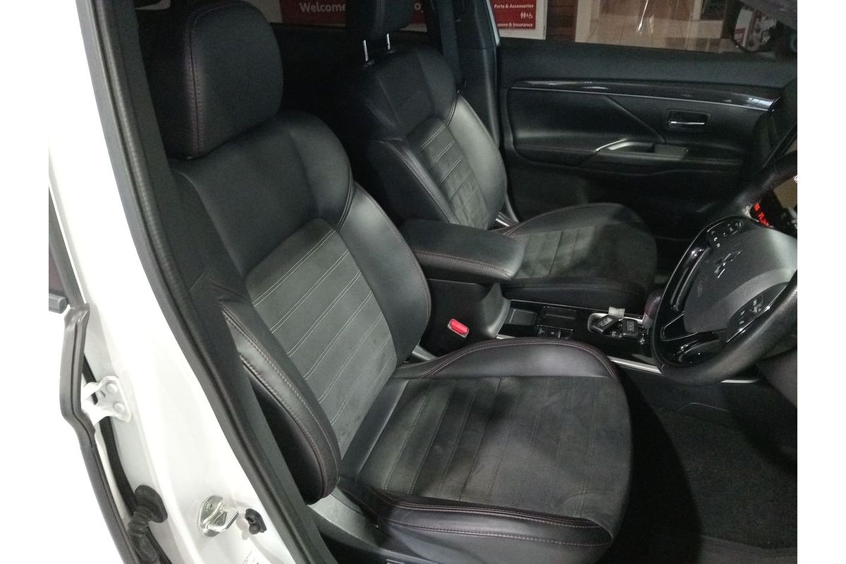 2019 Mitsubishi Outlander Black Edition ZL