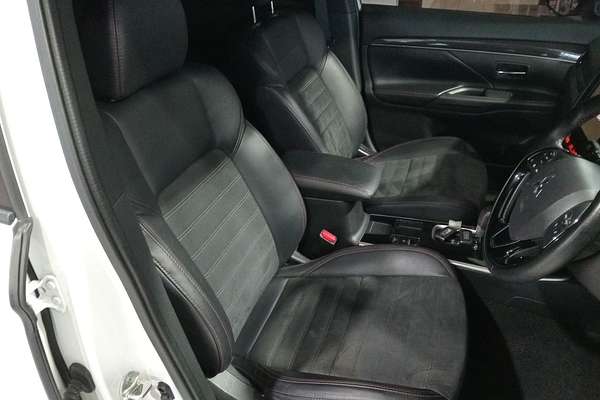 2019 Mitsubishi Outlander Black Edition ZL
