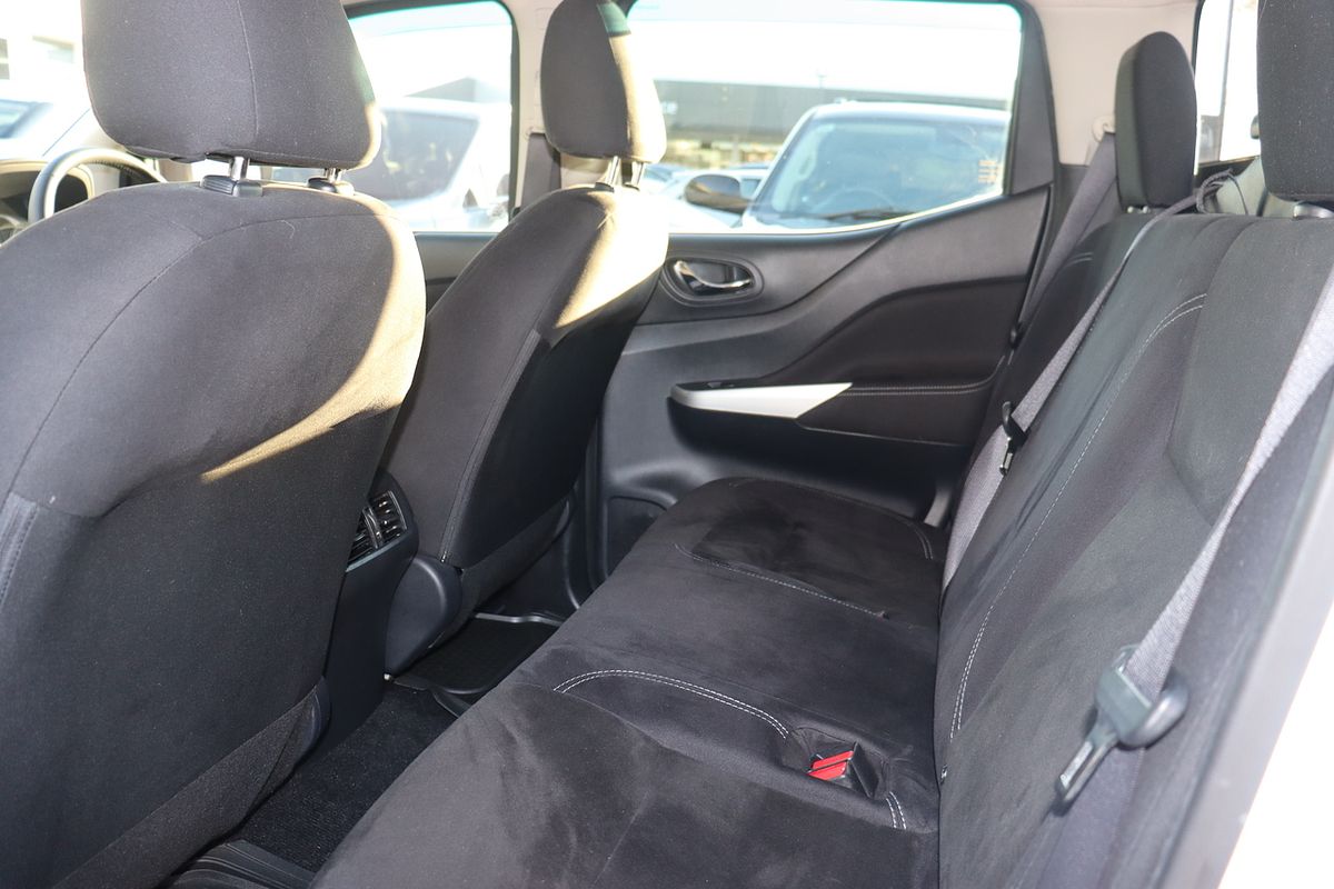 2018 Nissan Navara ST D23 Series 3 Rear Wheel Drive