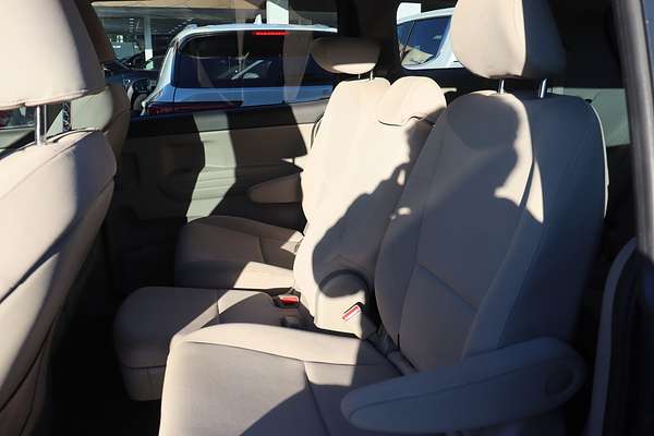 2017 Kia Carnival S YP