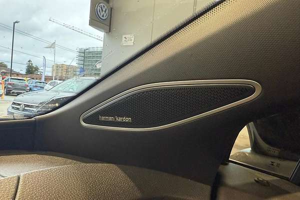 2025 Volkswagen ID.5 GTX E2
