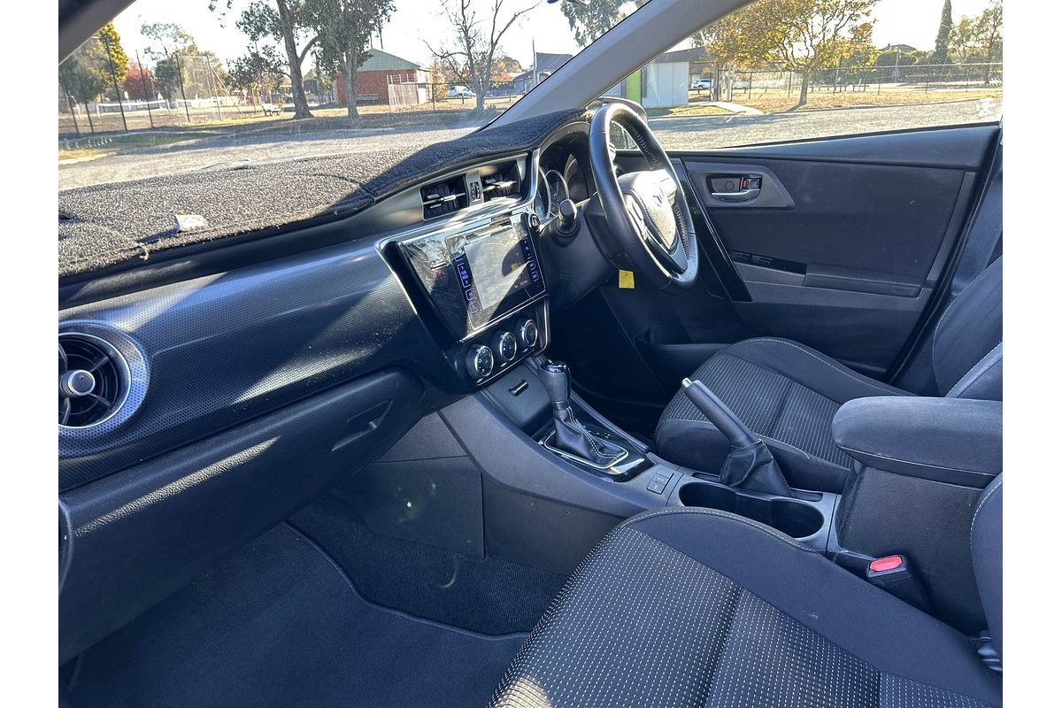 2017 Toyota Corolla Ascent Sport ZRE182R