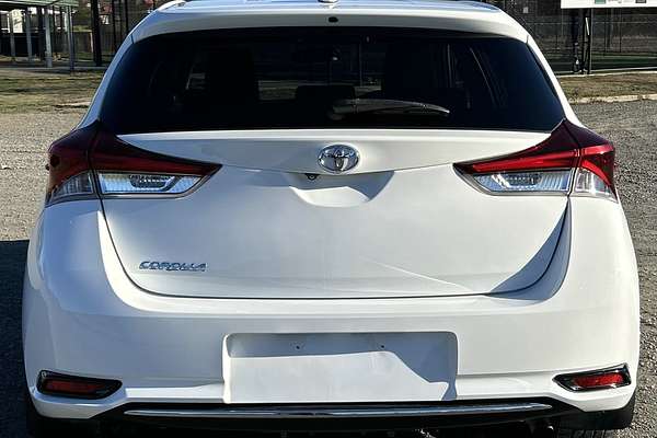 2017 Toyota Corolla Ascent Sport ZRE182R