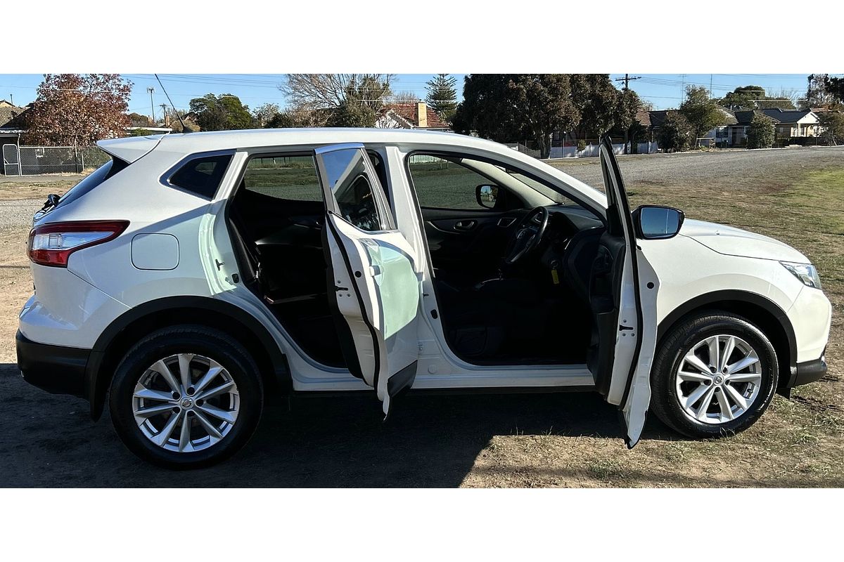 2015 Nissan QASHQAI ST J11