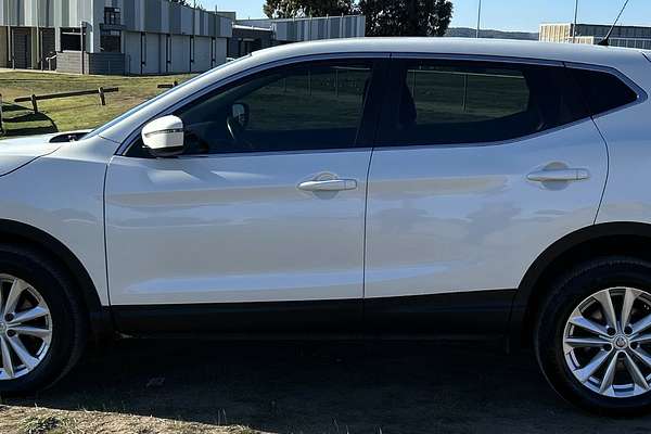 2015 Nissan QASHQAI ST J11