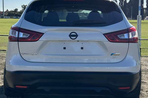 2015 Nissan QASHQAI ST J11
