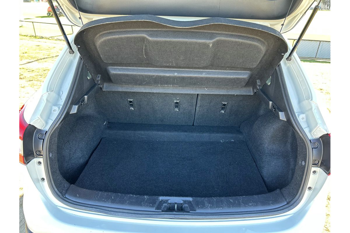 2015 Nissan QASHQAI ST J11