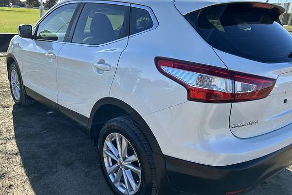 2015 Nissan QASHQAI ST J11