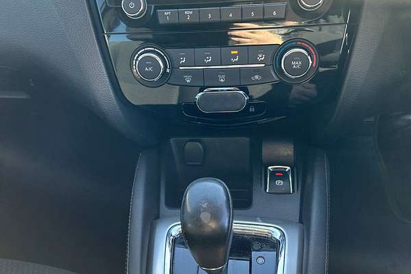 2015 Nissan QASHQAI ST J11
