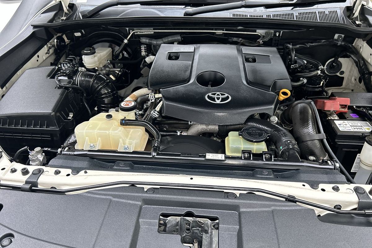 2020 Toyota Hilux SR GUN126R 4X4