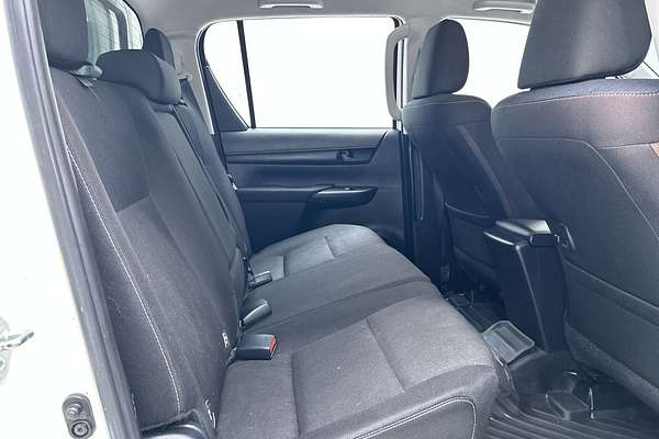 2020 Toyota Hilux SR GUN126R 4X4