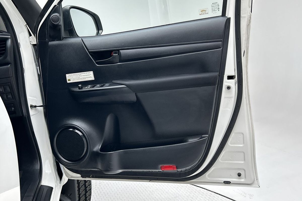 2020 Toyota Hilux SR GUN126R 4X4