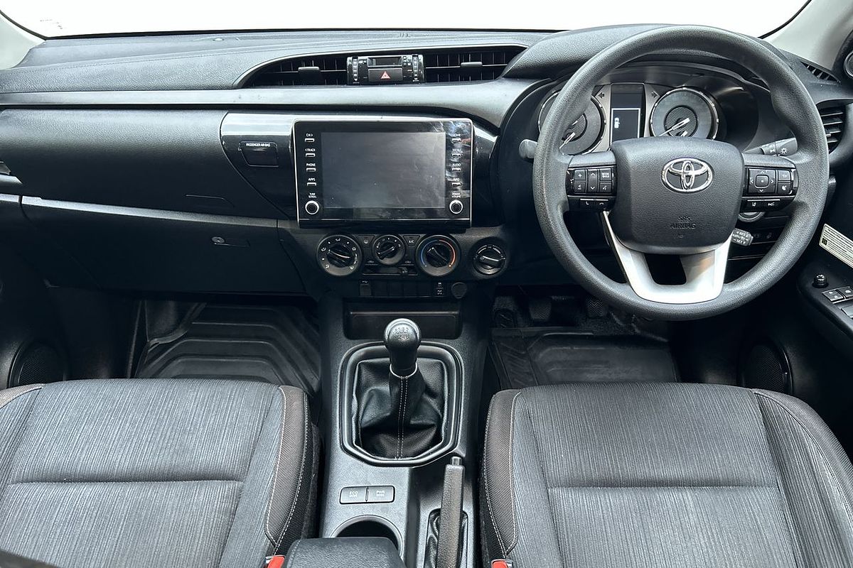 2020 Toyota Hilux SR GUN126R 4X4