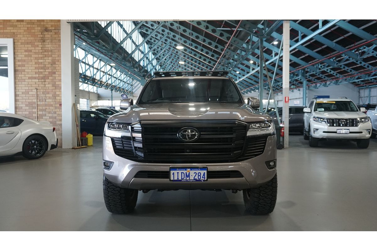2024 Toyota Landcruiser VX FJA300R