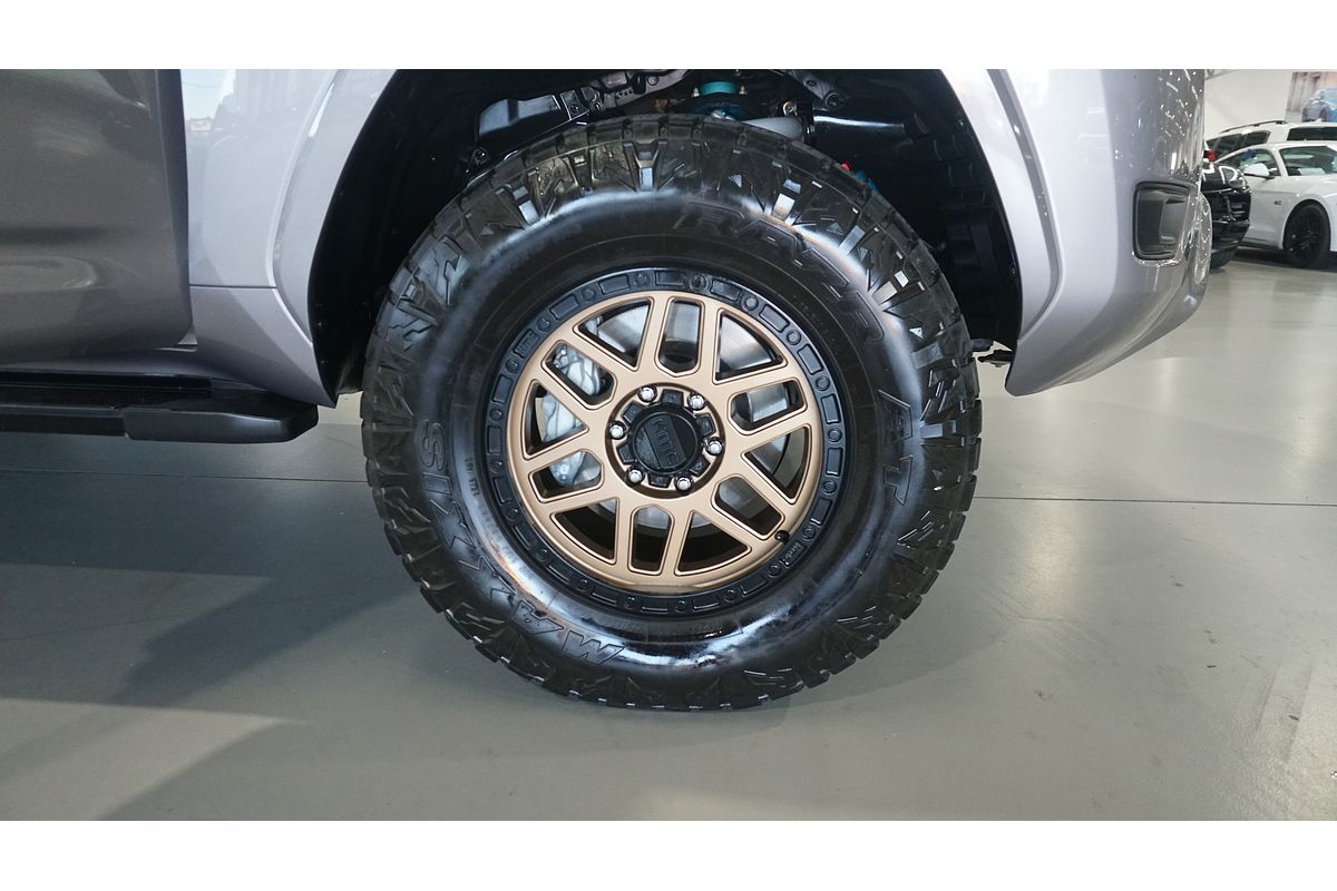 2024 Toyota Landcruiser VX FJA300R