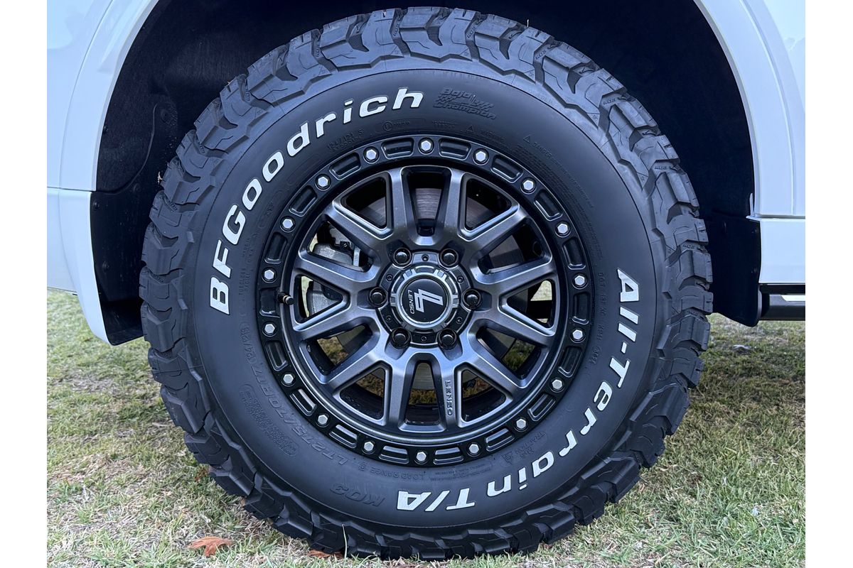 2024 GWM Tank 500 Ultra Hybrid P03