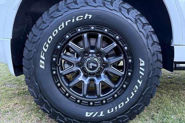 2024 GWM Tank 500 Ultra Hybrid P03