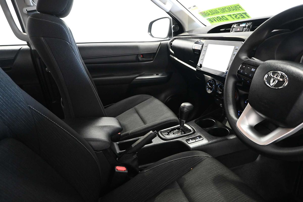 2024 Toyota Hilux SR GUN126R 4X4