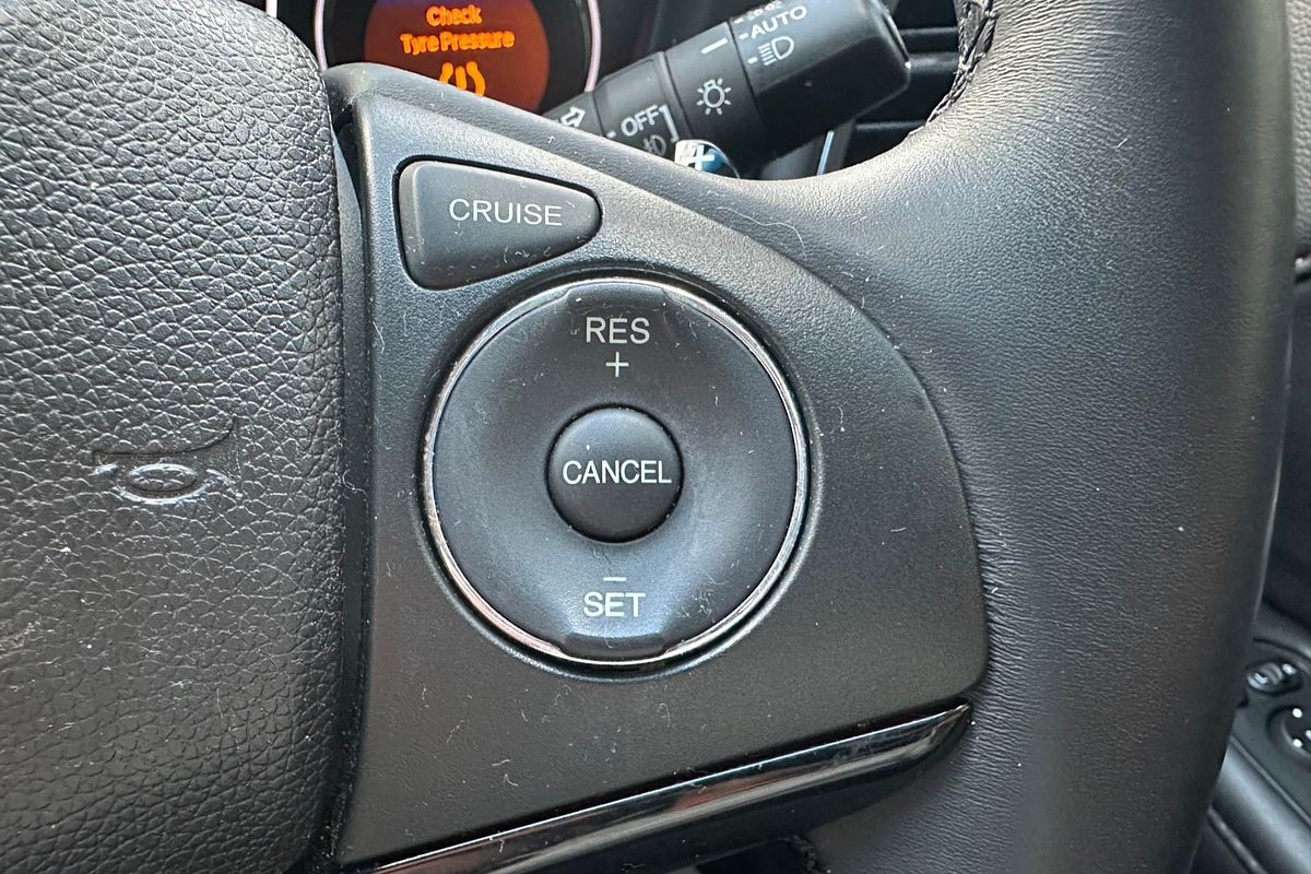 2021 Honda HR-V VTi-LX