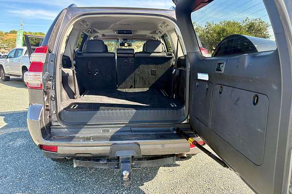 2017 Toyota Landcruiser Prado Kakadu GDJ150R