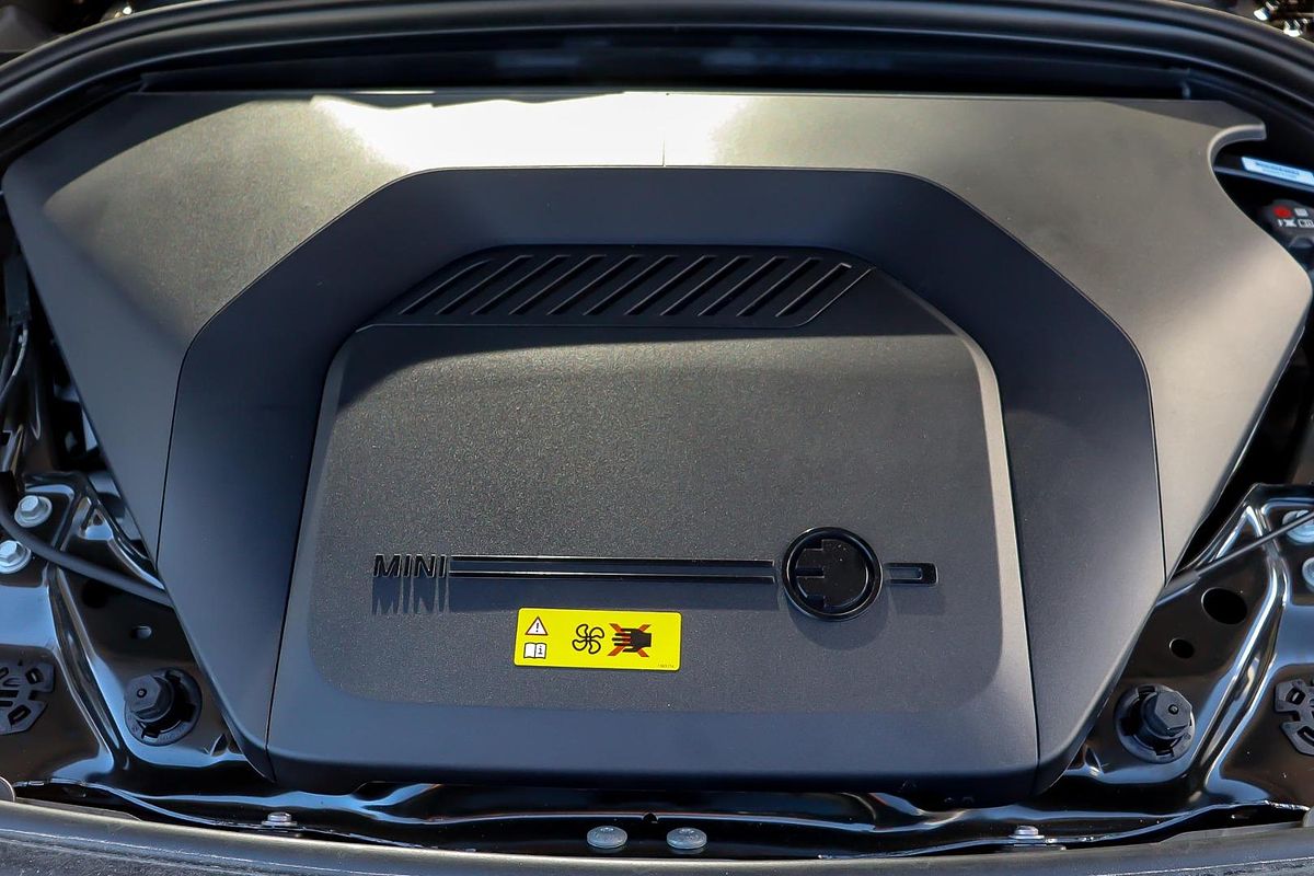 2024 MINI Countryman E Classic U25