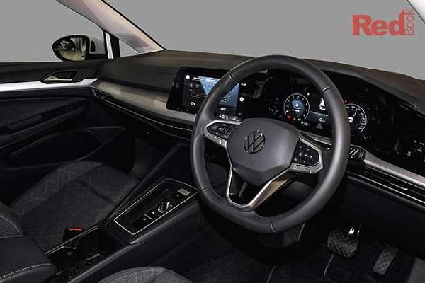 2025 Volkswagen Golf 110TSI Life 8.5