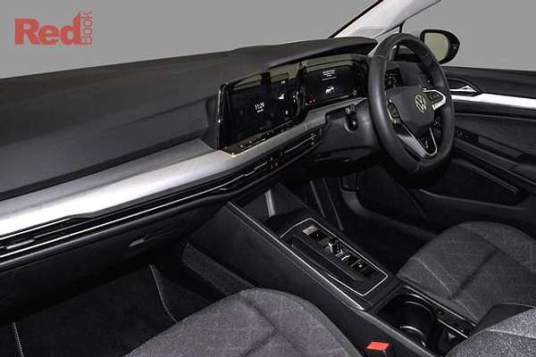 2025 Volkswagen Golf 110TSI Life 8.5
